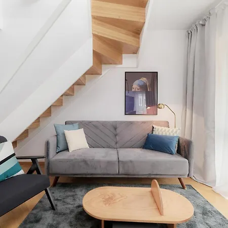 Apartment Two Level 2waters By Renters